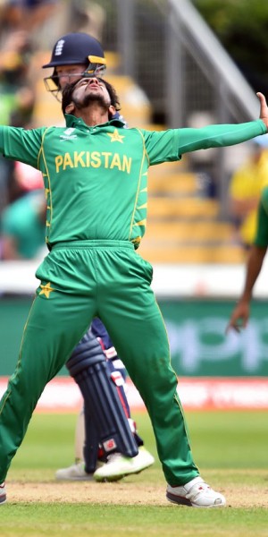 Pakistan defy all odds, cruise to Champions Trophy final after outshining England