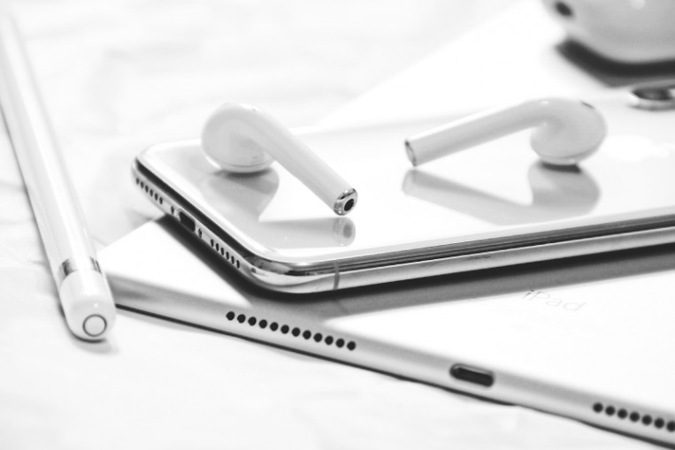 Free Pair Of Airpods Wth Every Mac Or Ipad With Apple S Education Discount Digital News Asiaone
