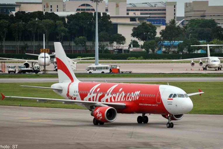 Termloto asia. Air Asia 8501. Indonesia AIRASIA 8501. Самолёт авиакомпании АИР трафик. Ak822 Air Asia.