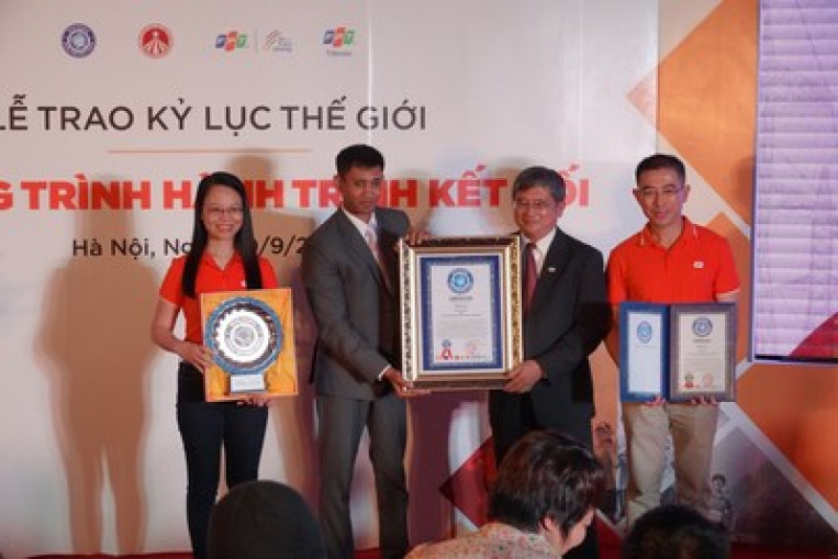 FPT Was Awarded The World Record For Connecting Journey Of 3 000
