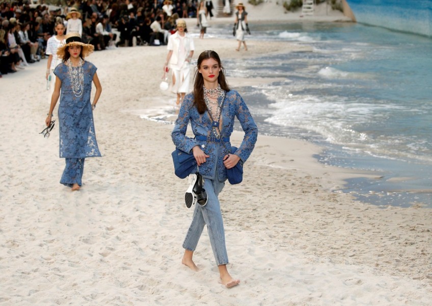 Chanel Created a Fake Beach for Their Spring 2019 Show in Paris