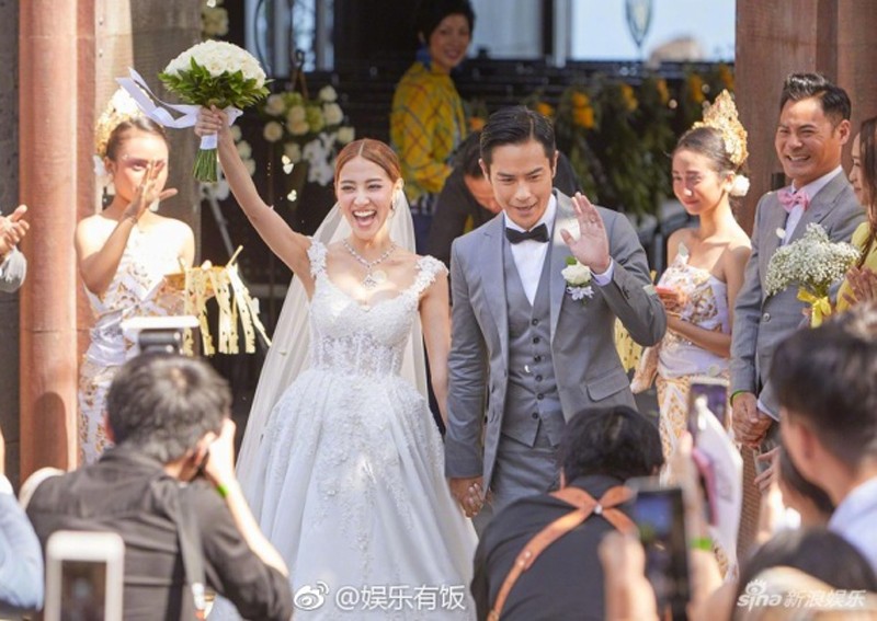 Hong Kong stars Grace Chan and Kevin Cheng tie the knot in Bali