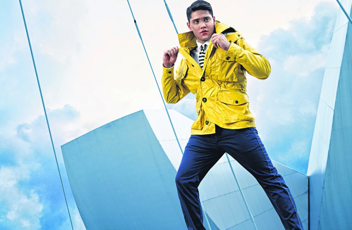 Singapore's only Olympic champion Joseph Schooling has announced that he has turned professional.