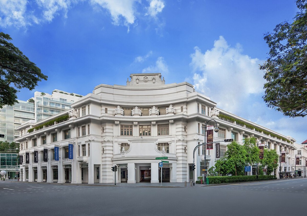 After years of speculation and meticulous restoration, the site of the former Capitol Building and Stamford House will be officially unveiled as The Capitol Kempinski Hotel, with guests booking in on 1st October, 2018.