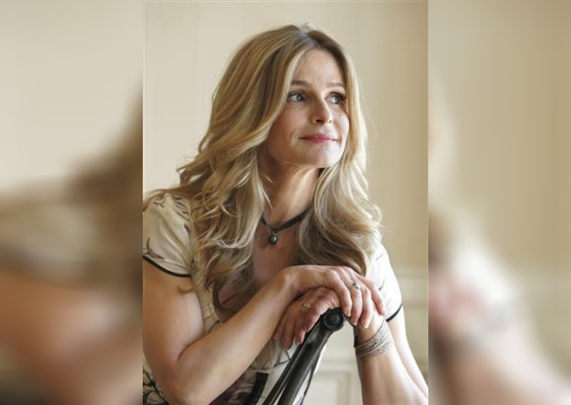 Kyra Sedgwick never got invited back to Tom Cruise's house after accidentally pressing this button