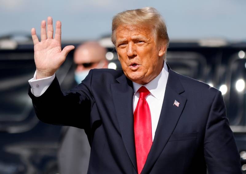 Donald Trump thinks Queen Elizabeth should strip the Duke and Duchess of Sussex of their royal titles
