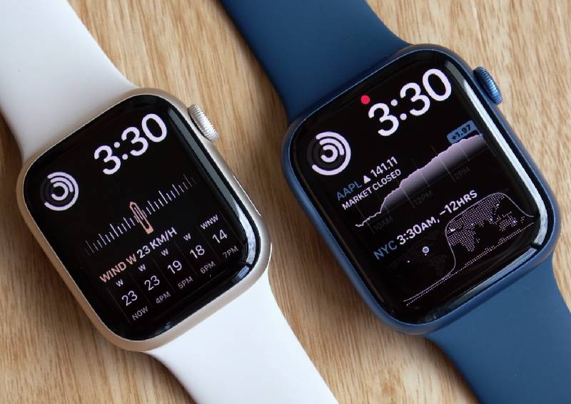Future Apple Watches could feature satellite connectivity for emergency calling and texts