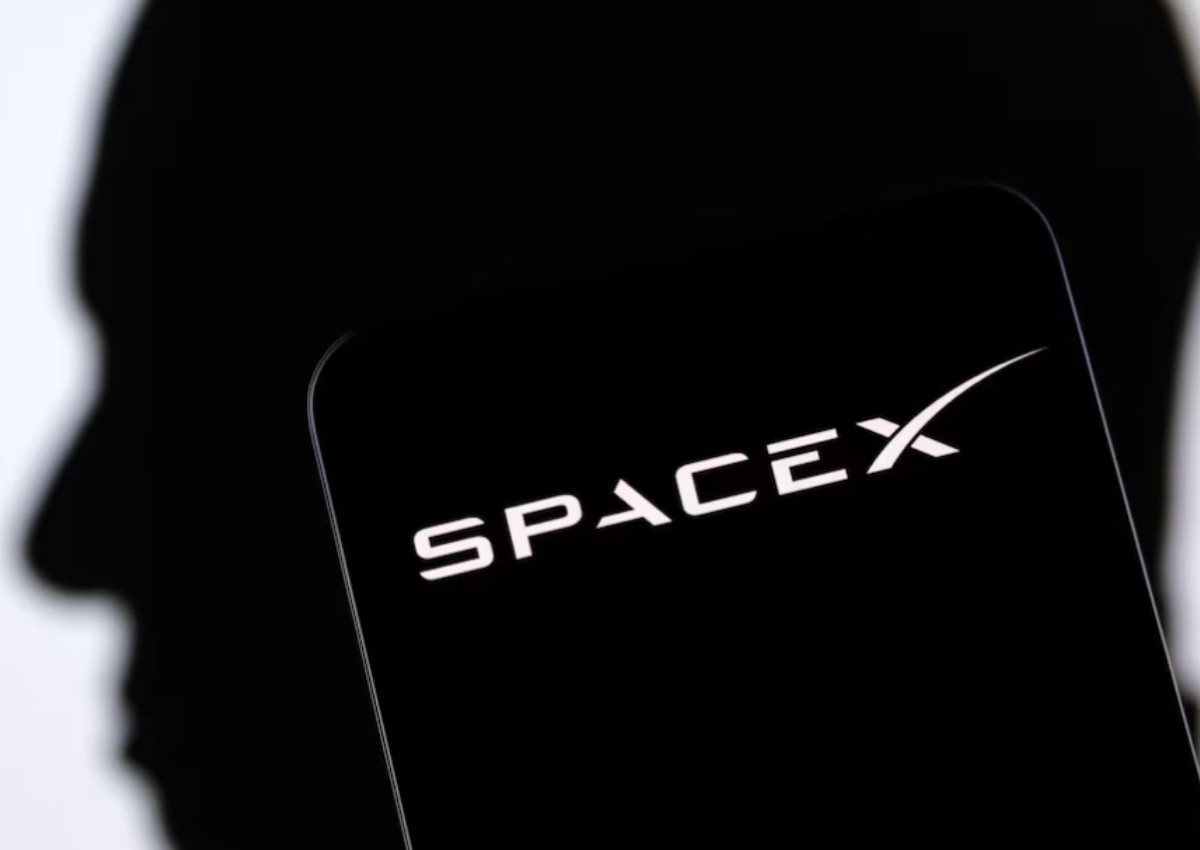 SpaceX launches South Korea's second spy satellite amid race with North