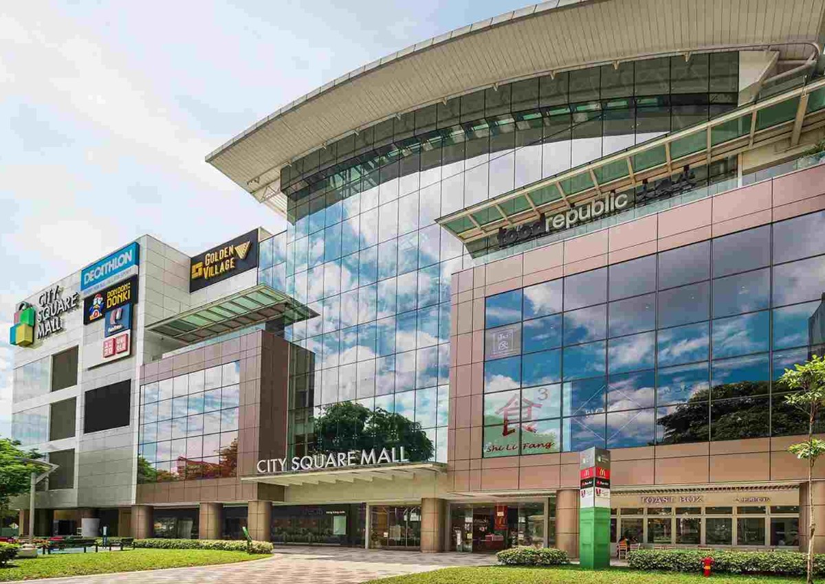 Malls of Singapore: Eco-fabulous retail therapy