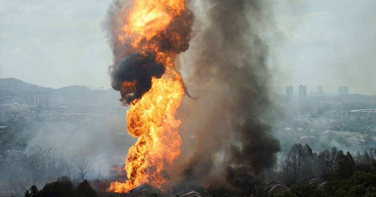 'Red glow moving around': Scores in hospital after huge fire at gas pipeline in Malaysia