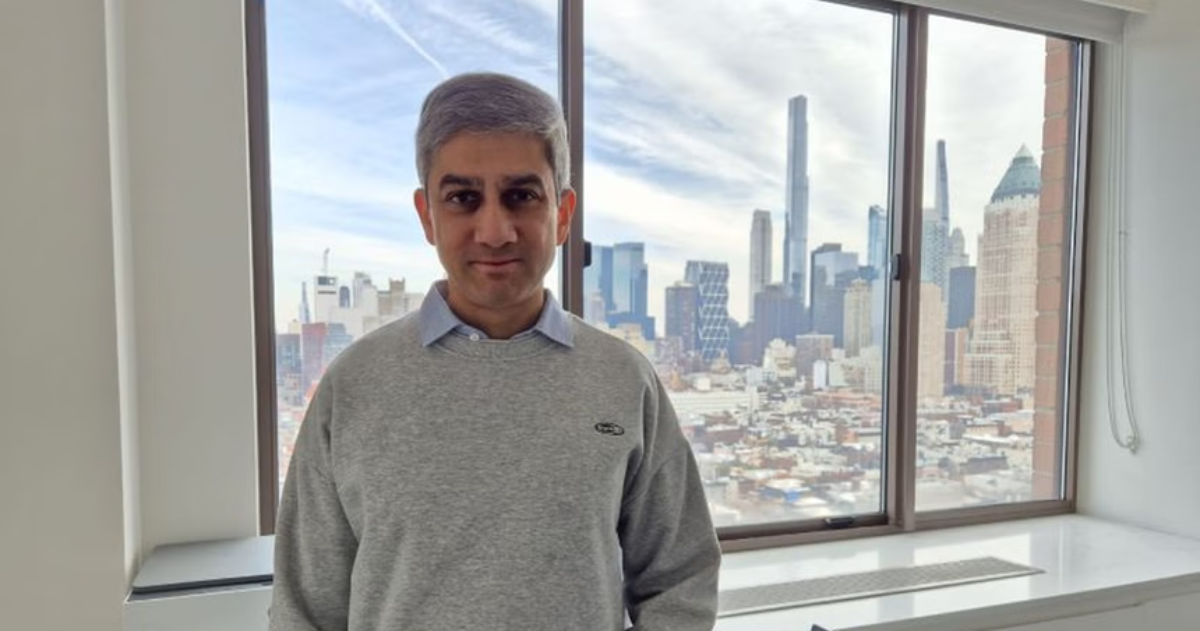 Political comeback? Ex-WP MP Leon Perera spotted at PSP HQ after General Election date announced