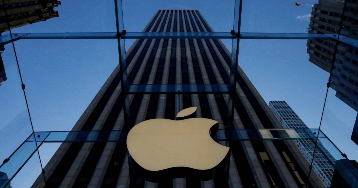 Apple's foldable iPhone faces engineering snags, potential shipment delays: Report
