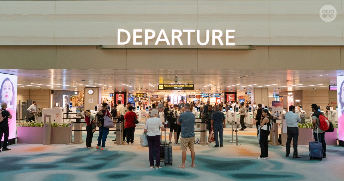 2 foreigners to be charged for allegedly stealing cosmetic items at Changi Airport