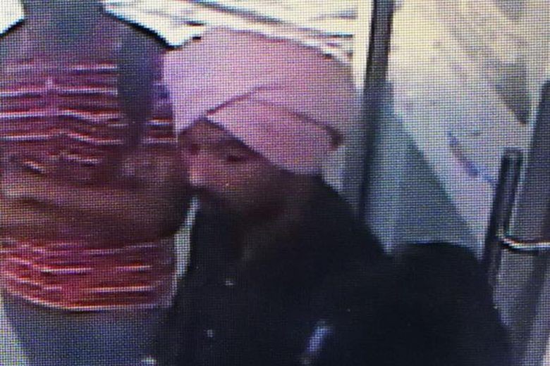 Police arrest suspect in pawnshop robbery attempt