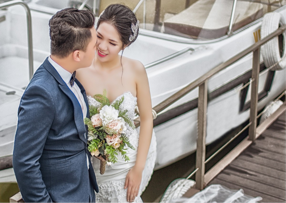 Daily roundup: 11 brides share their biggest wedding regrets - and other top stories today