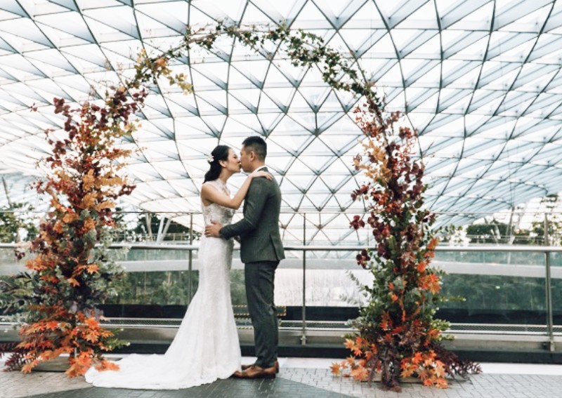 Changi Airport has unveiled 4 dreamy wedding locations, including a glasshouse cafe