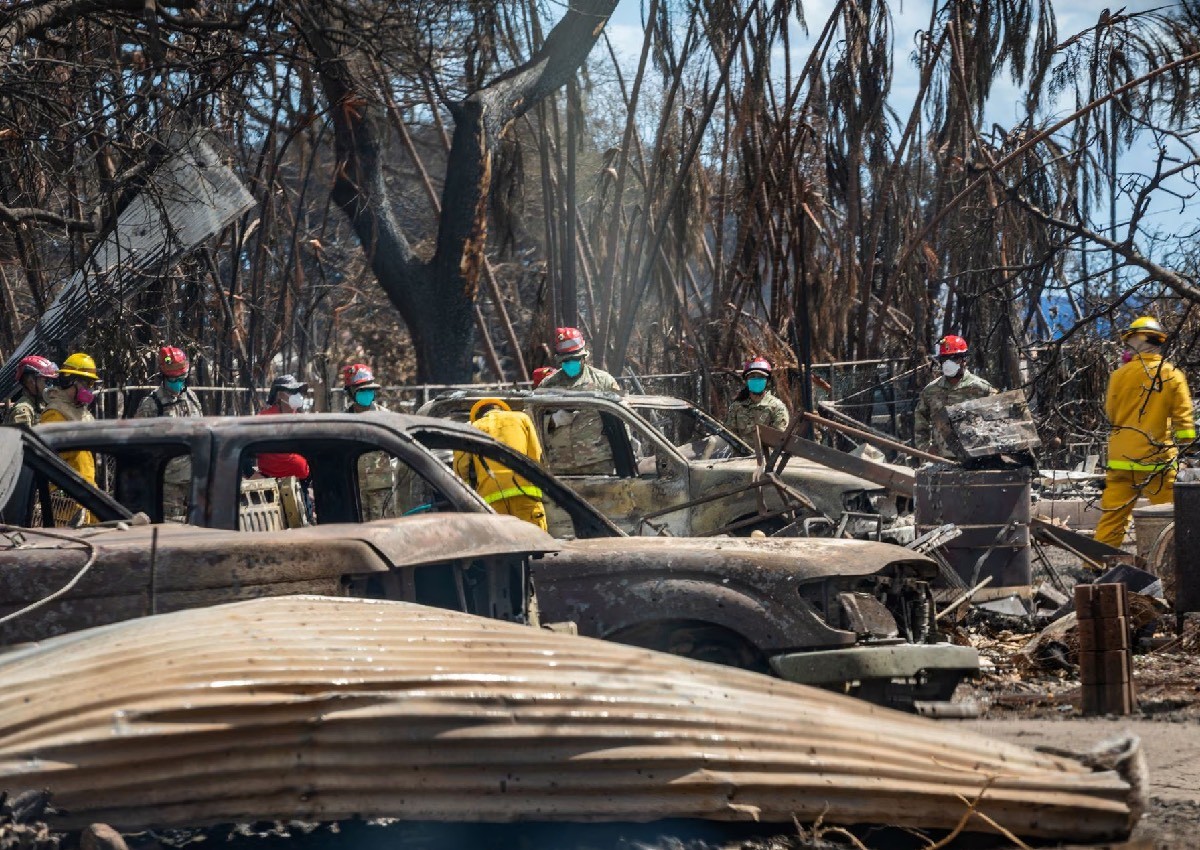 Maui tourism, an economic mainstay, sparks anger amid fire ruin