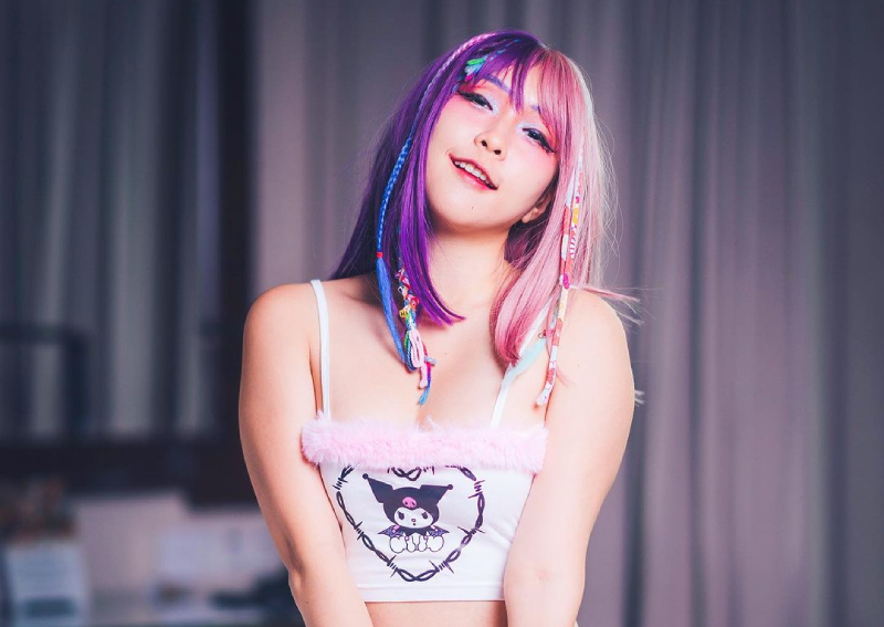 'For years, I've been in a very suffocating environment': Former teacher becomes OnlyFans creator, netizens divided