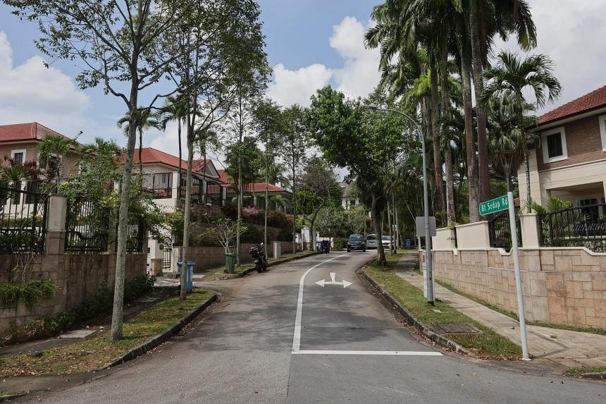 'We don't lock our doors': Residents of estates along Holland Road hit by burglary