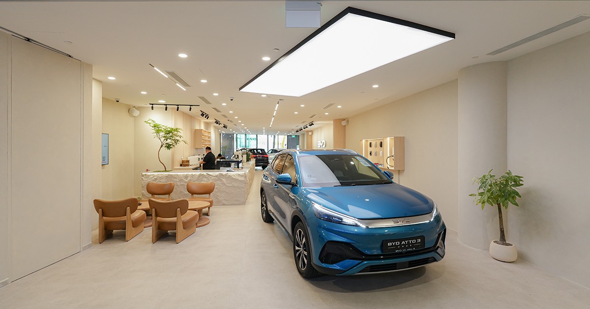 BYD's latest lifestyle and F&B space at Punggol serves up in-house roasted coffee, ceremonial-grade matcha and more