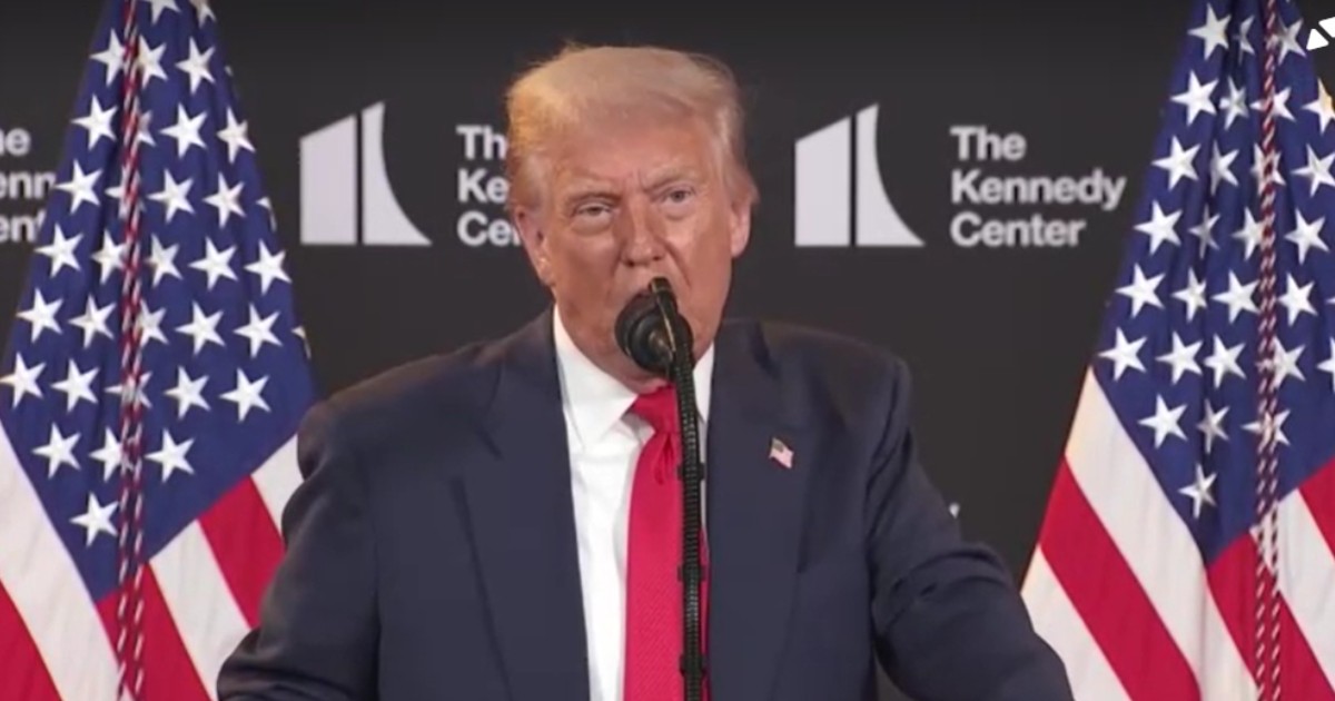 Trump threatens 'severe consequences' if Putin blocks Ukraine peace