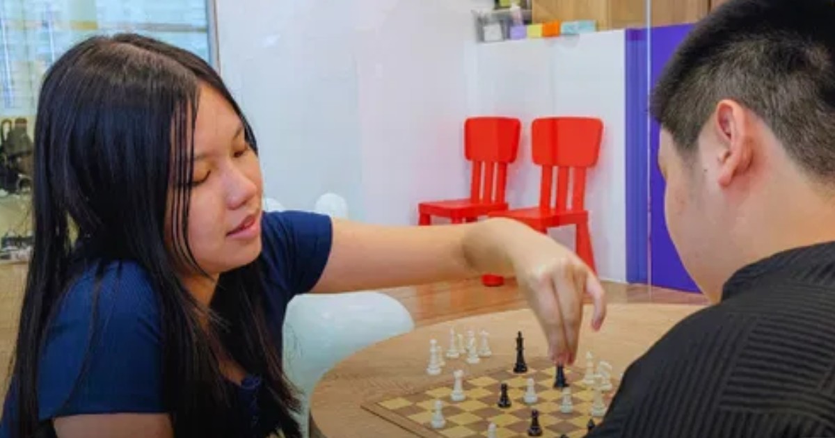 What happens when you finally see a 'glass child'?