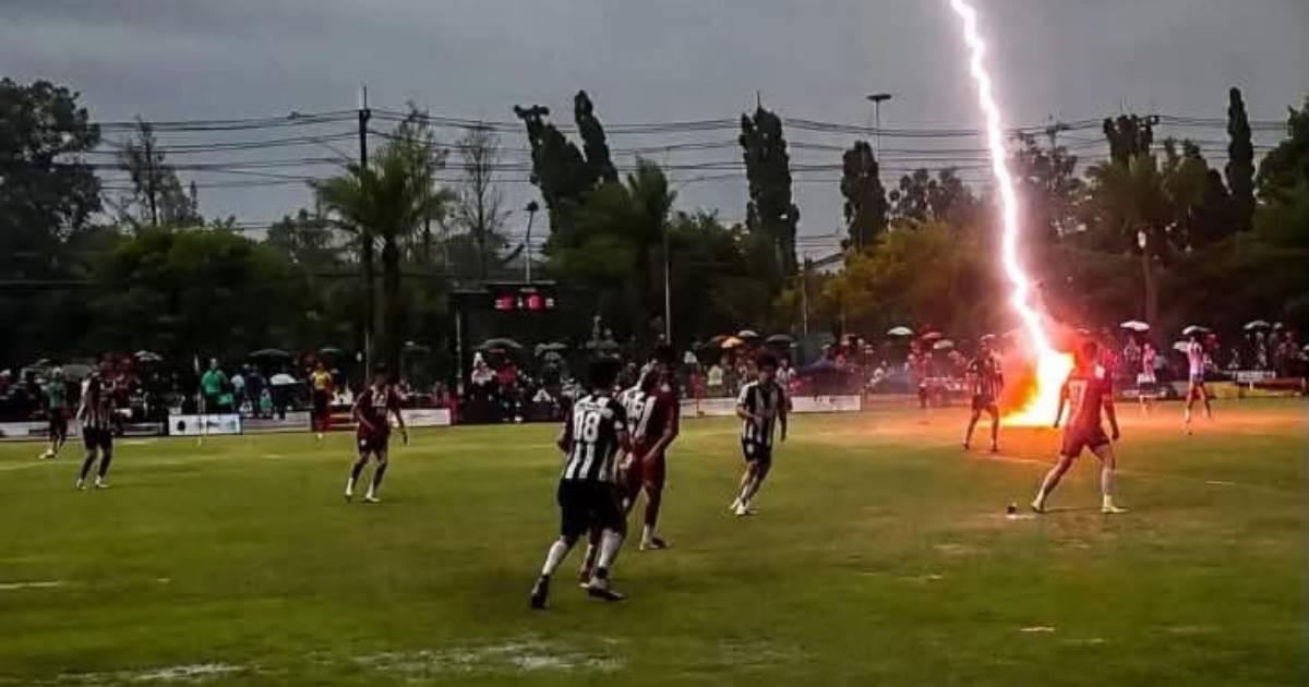 Thai footballer killed, 12 injured after lightning strikes during match