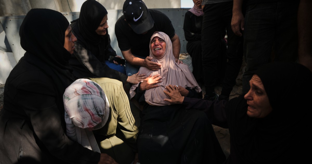 Israel's deadly Gaza strikes cast doubt on ceasefire progress days after Kushner visit