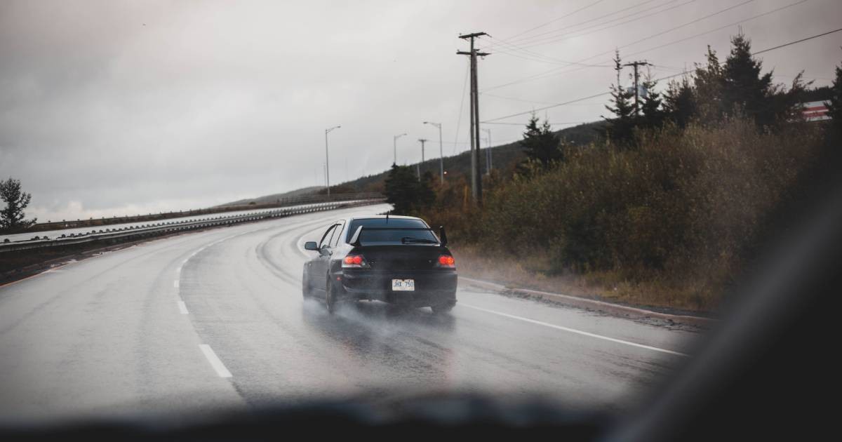 What to do if your car starts aquaplaning
