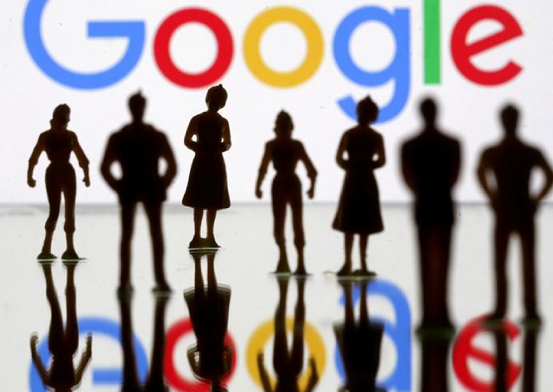 Top AI ethics researcher says Google fired her, company denies it