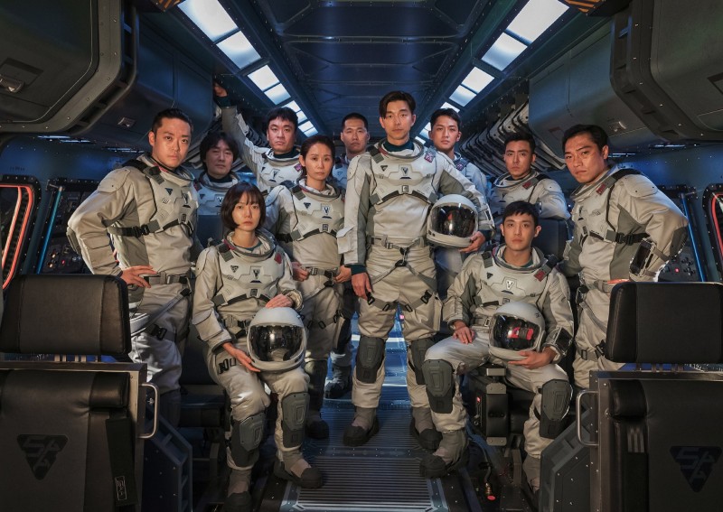Netflix releases preview for next big Korean sci-fi epic The Silent Sea starring Gong Yoo