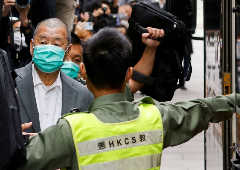Hong Kong Apple Daily founder and staff face new sedition charge