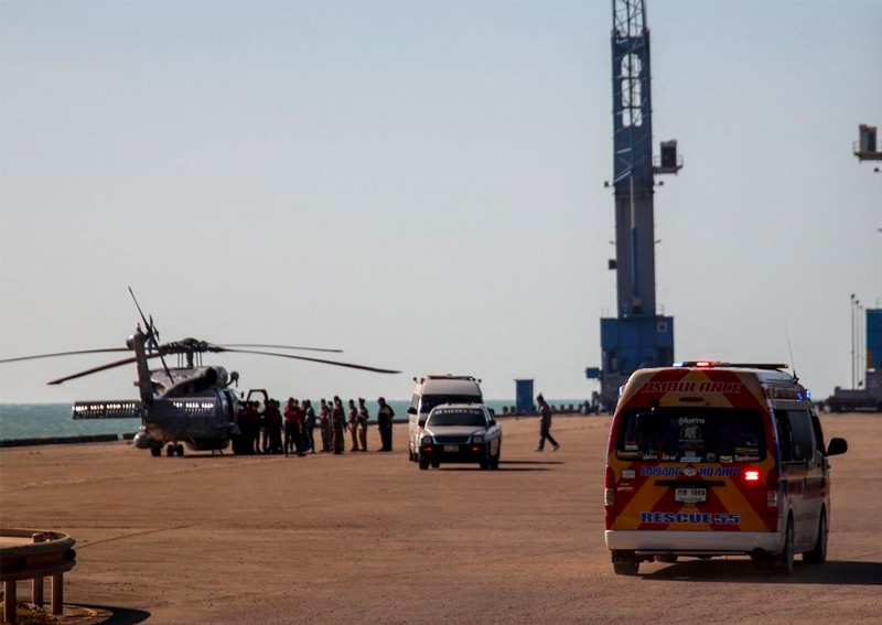 Relatives despair as search continues for Thai marines missing at sea