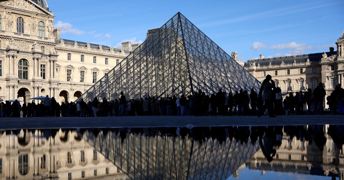world Planned Dec 15 strike at France's Louvre Museum adds to catalogue of woes