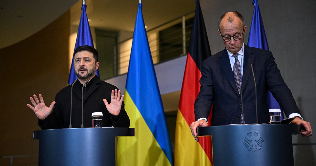 US dangles security guarantees for Ukraine but no deal on 'painful' territorial concessions