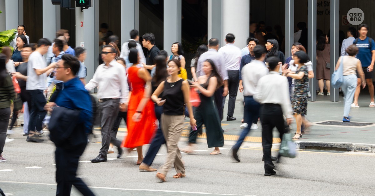 Daily roundup: 3 in 5 employers plan to freeze hiring in 2026 — and other top stories today