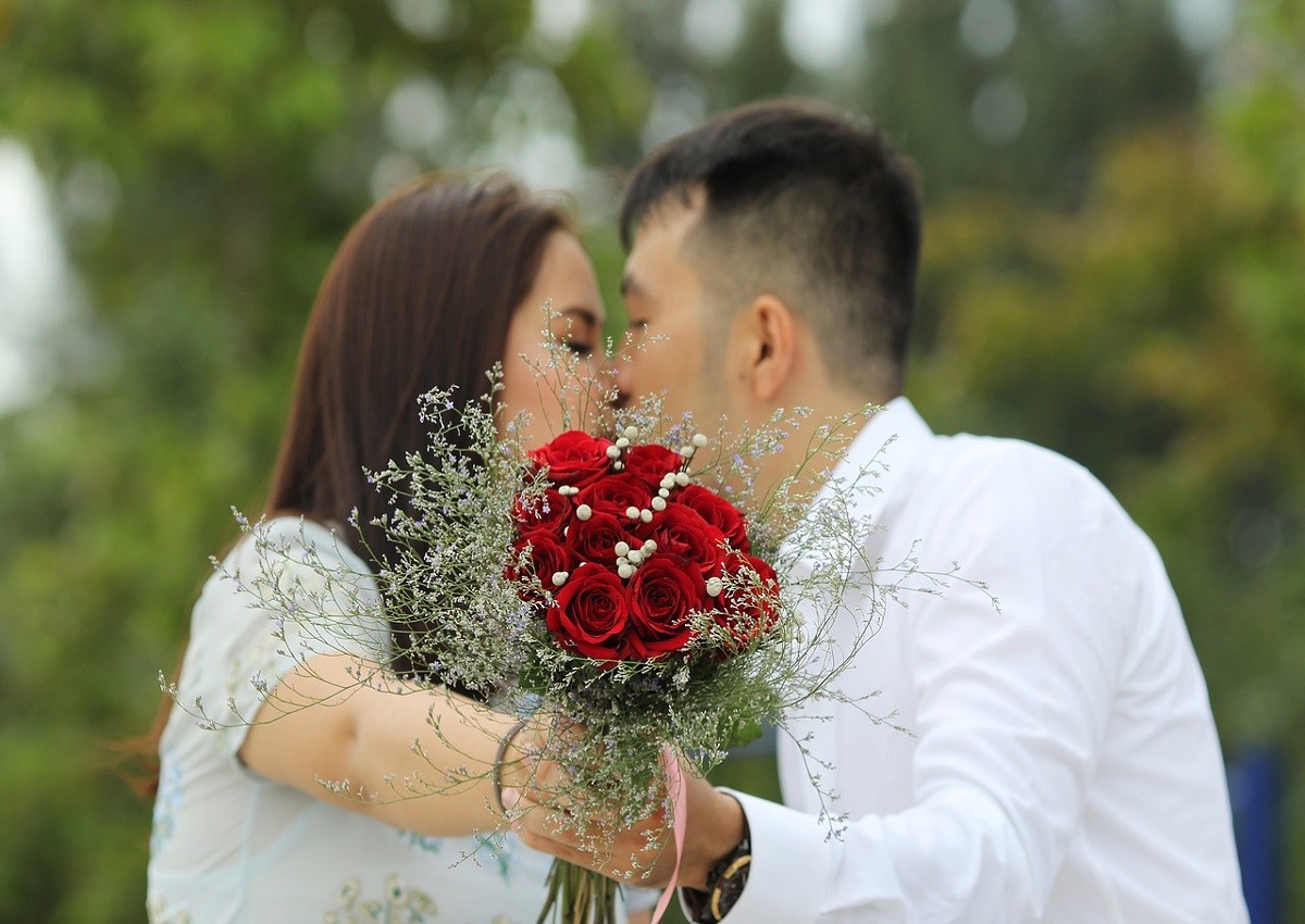 Love during the coronavirus outbreak: Budget Valentine's Day at home