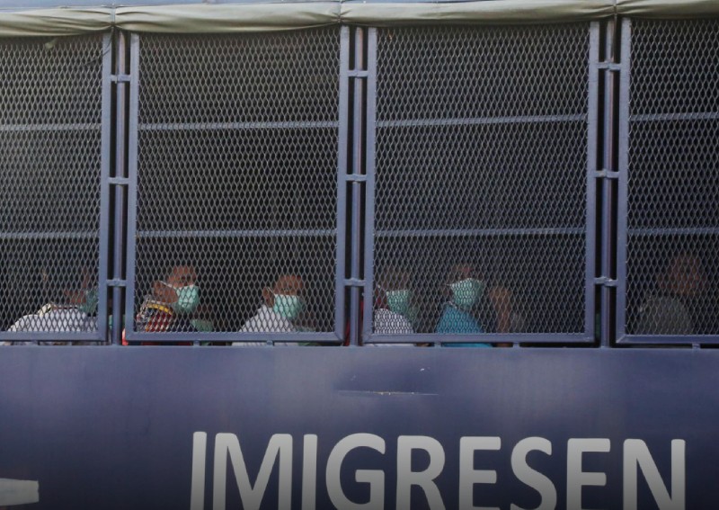 Defying court order, Malaysia deports more than 1,000 Myanmar nationals