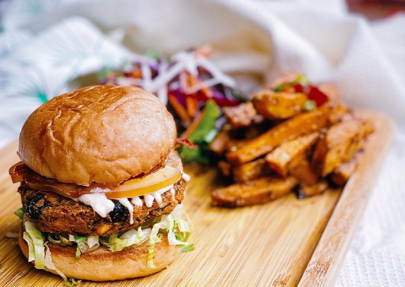 Best vegan and vegetarian restaurants in Singapore for meat-free feasting