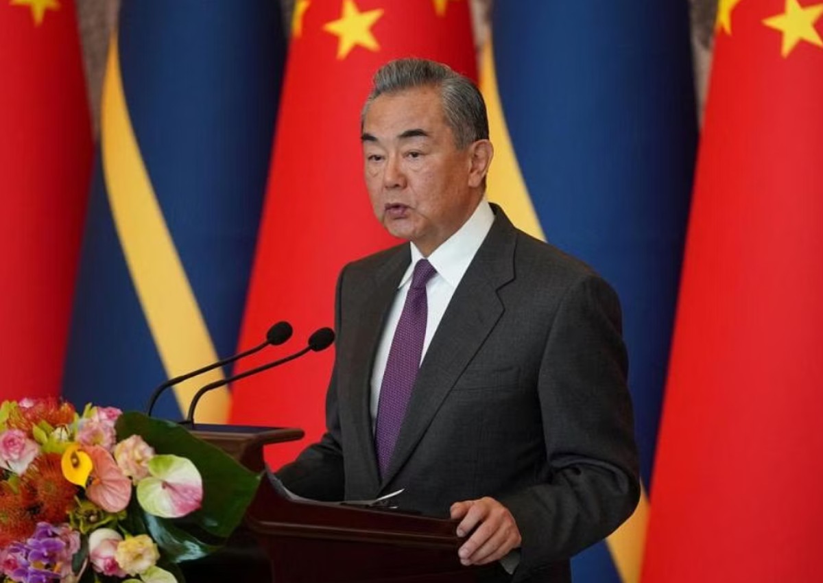 China hopes France continues role in stable Sino-European relations: Foreign Minister