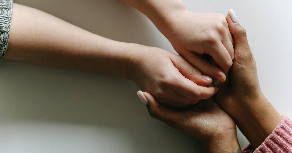 Mental health enigma: AsiaOne study reveals people's tendencies to urge others to seek help, but not themselves