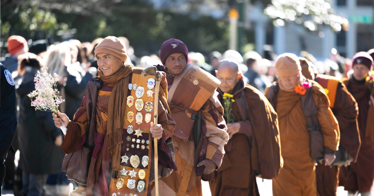 world Buddhist monks head to DC to finish a 'Walk for Peace' that captivated millions