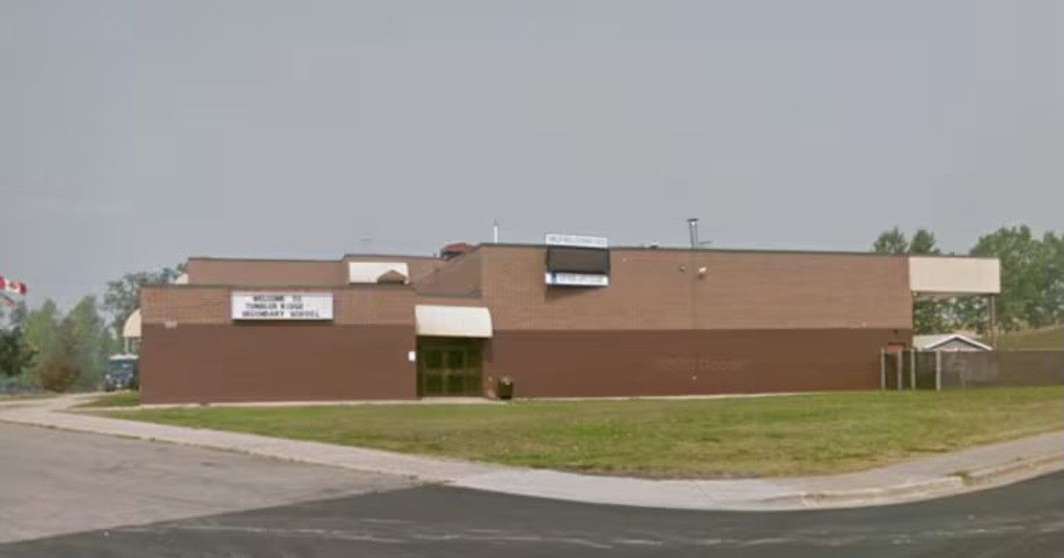 world 10 dead after woman opens fire at high school in Canada