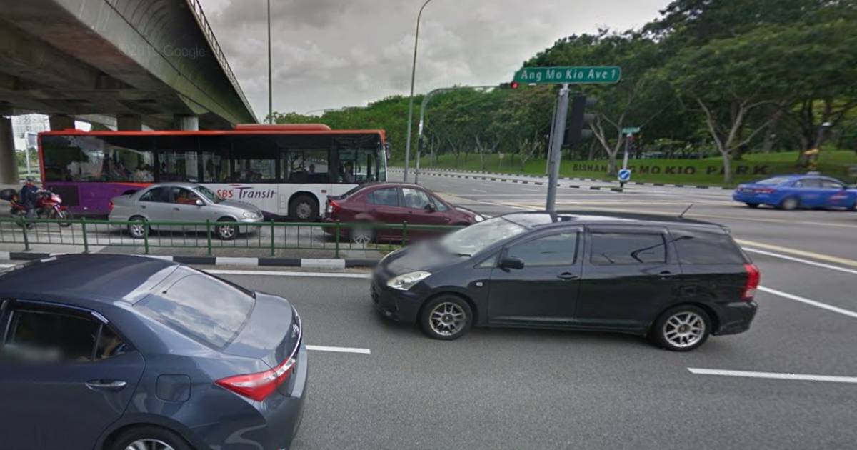 ComfortDelGro taxi with no passengers on board turns turtle in Ang Mo Kio; cabby unharmed