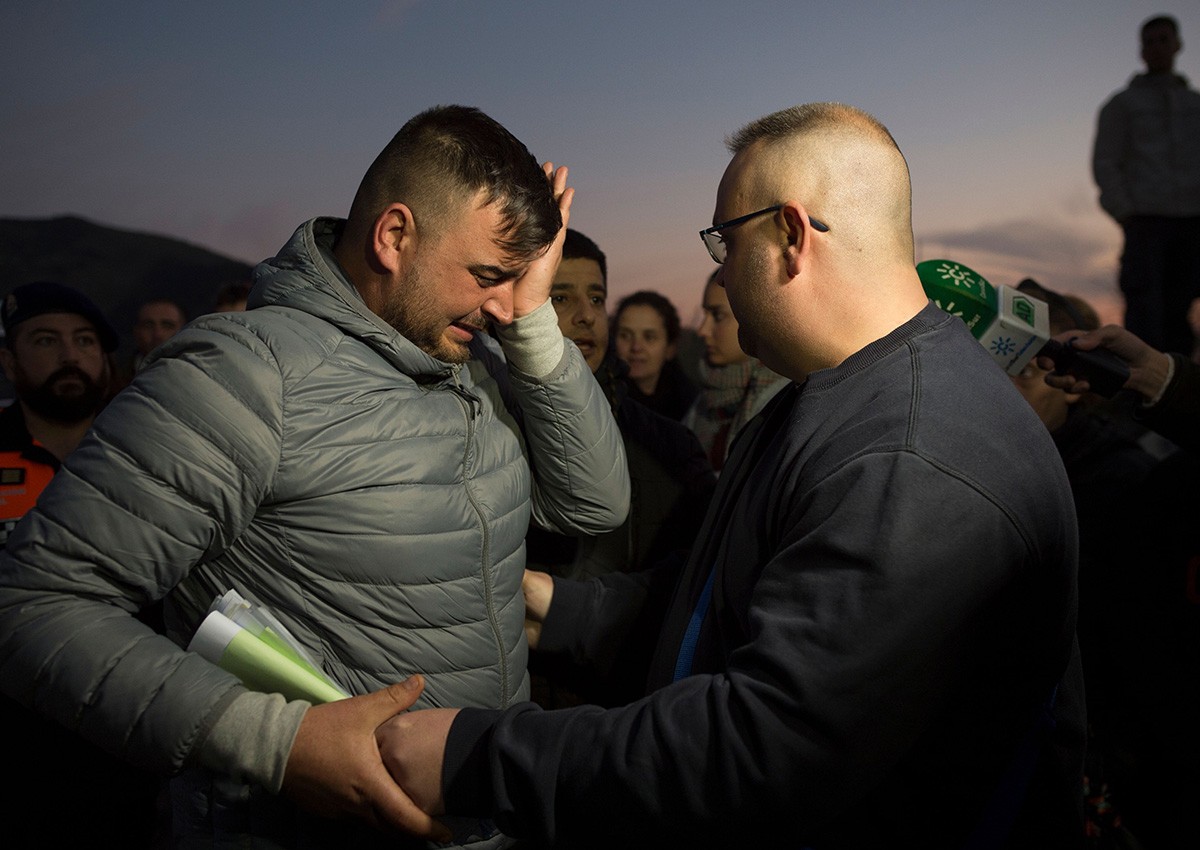 Spanish rescuers find hair of missing toddler in well