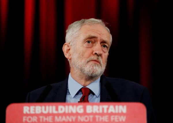 Opposition leader pushes for parliament vote on new Brexit referendum