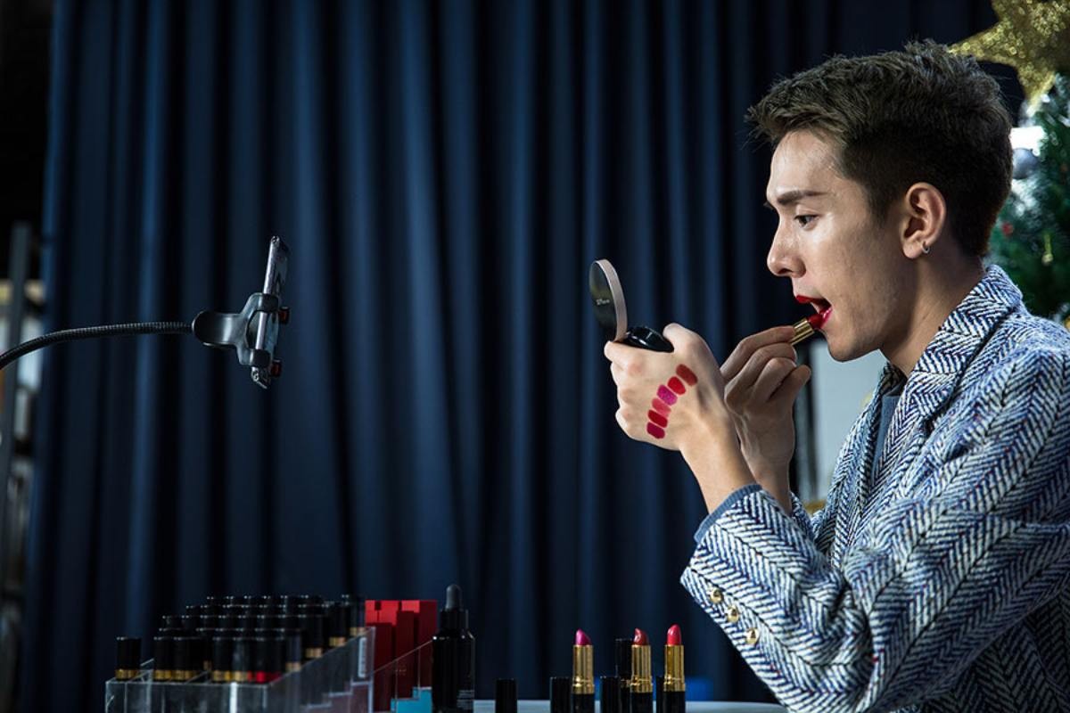 Livestream hosting becoming lucrative career opportunity in China