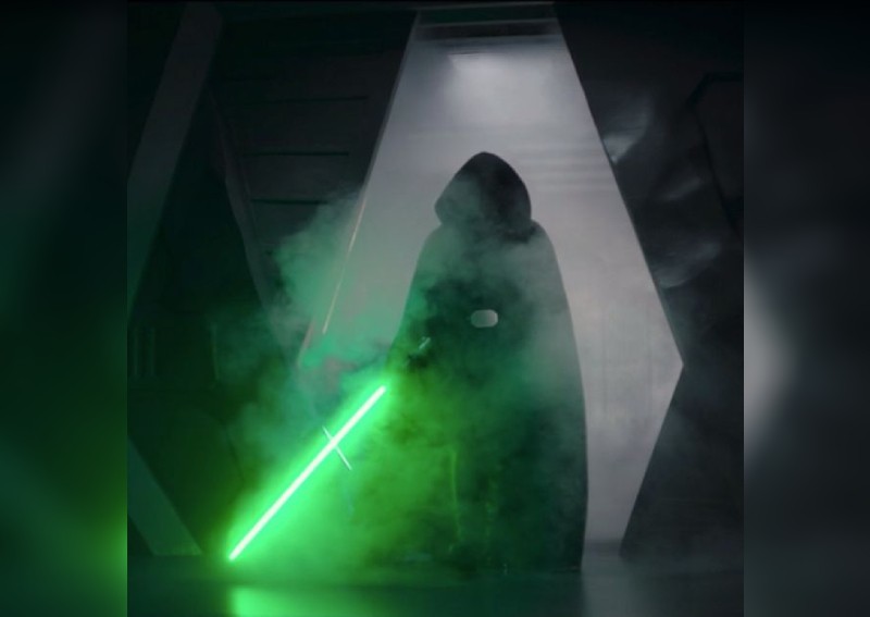 Mark Hamill thanks Jon Favreau and Dave Filoni for Luke Skywalker's epic return