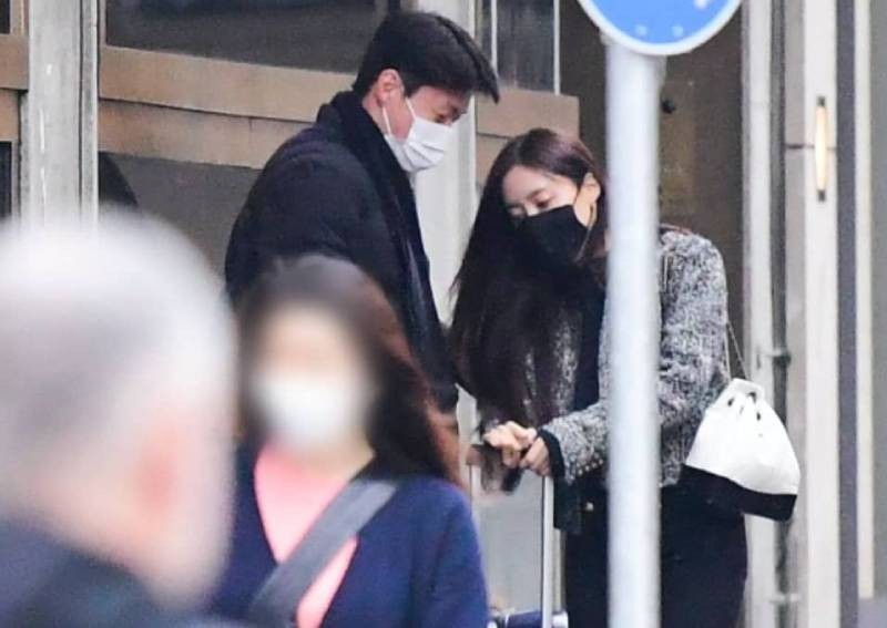 New Year power couple revealed: T-ara's Hyomin and football star Hwang Ui-jo