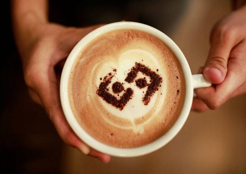 Thai cafe serves up crypto advice with coffee and cake